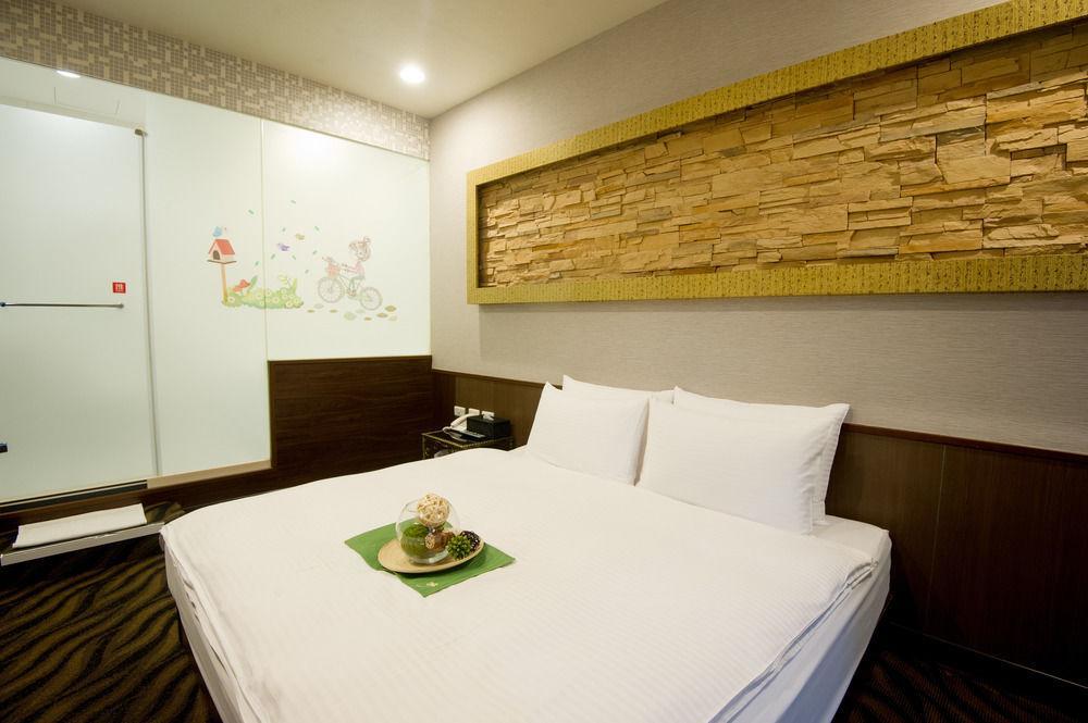 Starry Night Hotel Тайпей Екстериор снимка