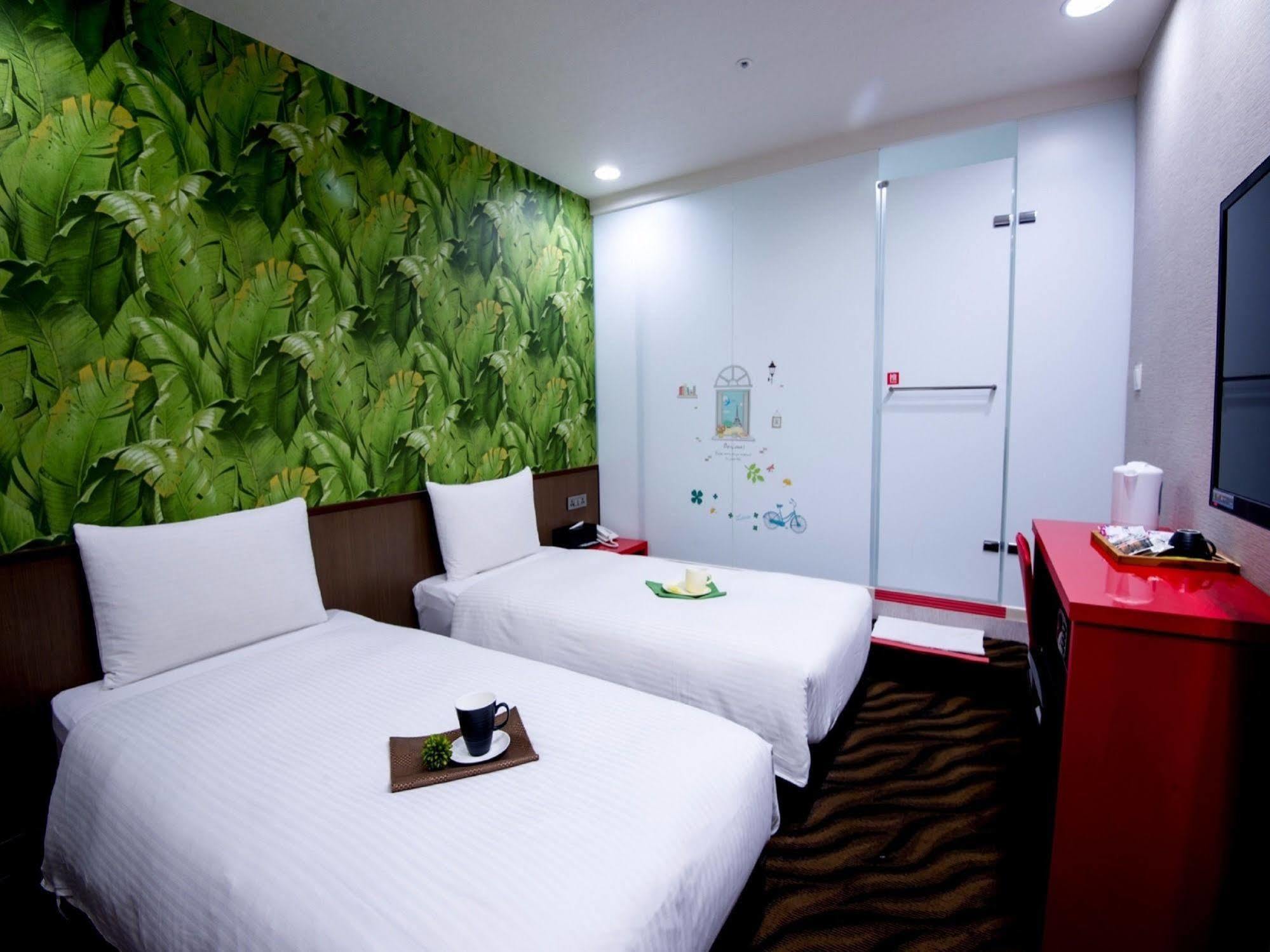 Starry Night Hotel Тайпей Екстериор снимка
