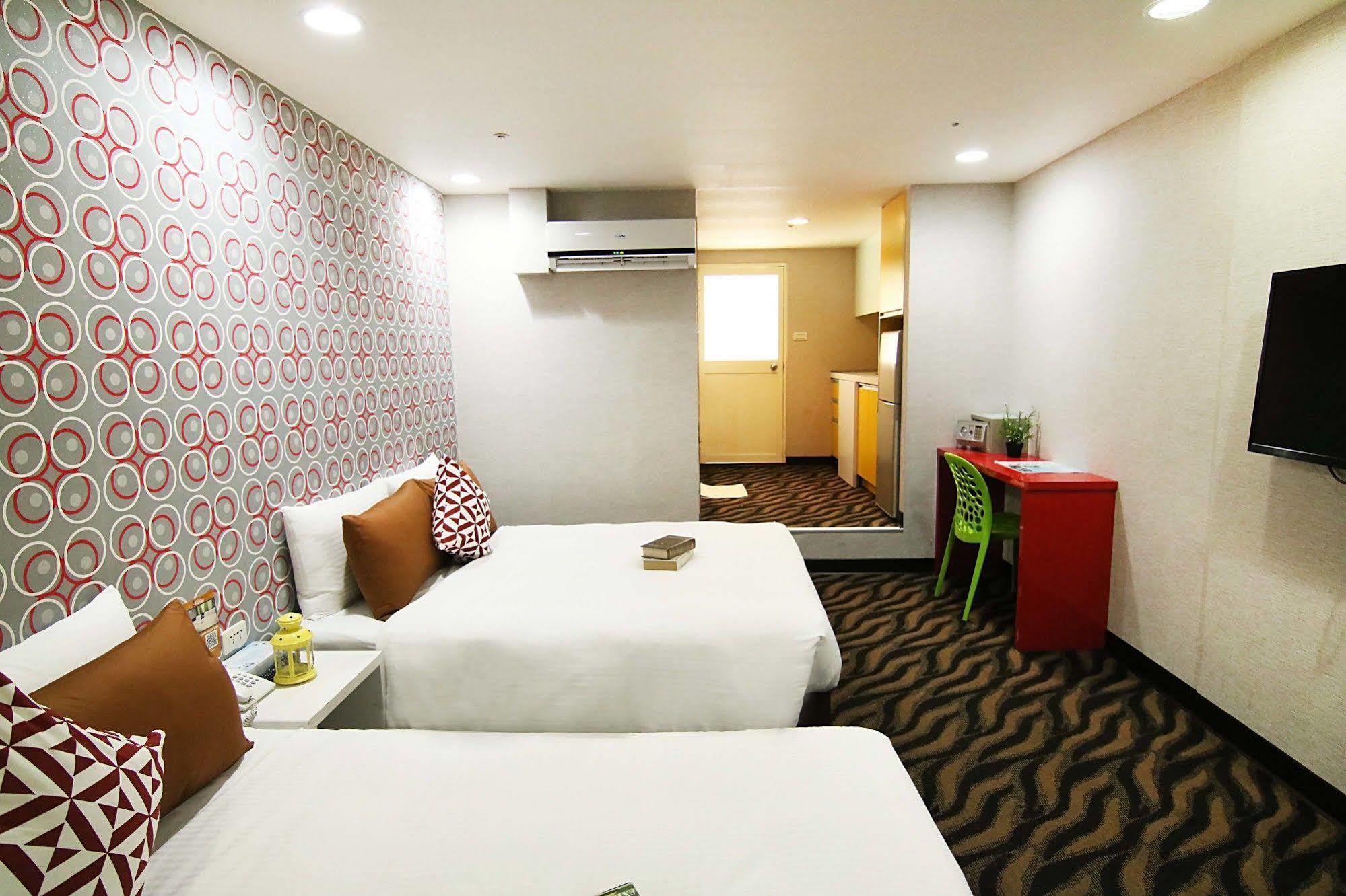 Starry Night Hotel Тайпей Екстериор снимка