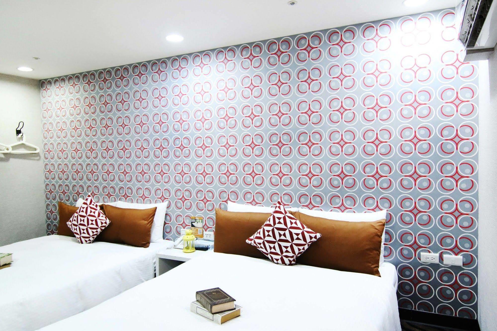 Starry Night Hotel Тайпей Екстериор снимка
