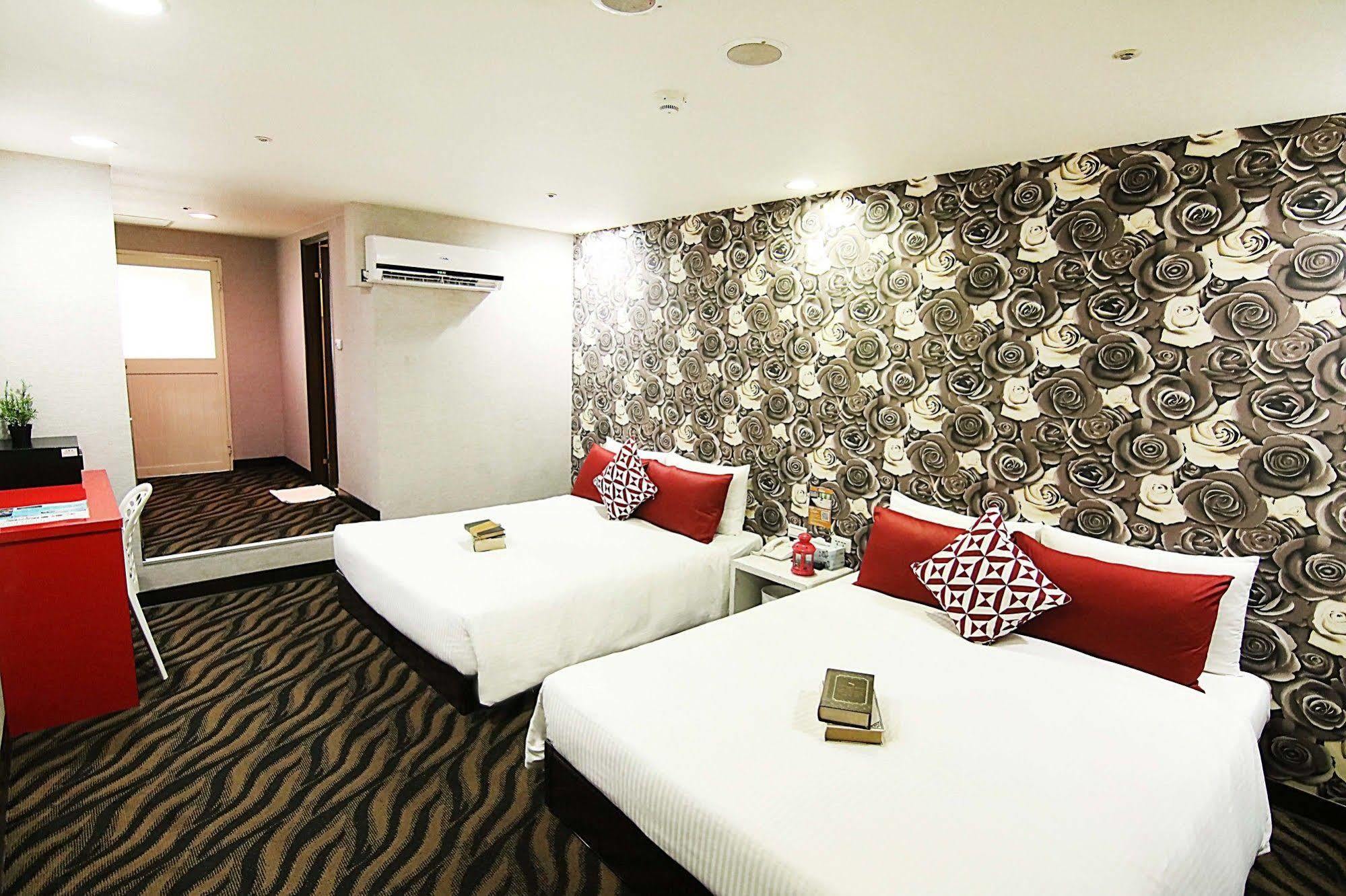Starry Night Hotel Тайпей Екстериор снимка